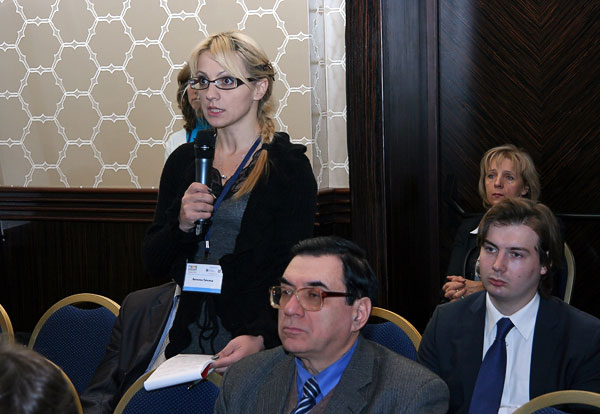 conference-2010-12-15-002.jpg