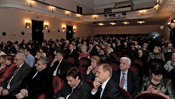 conference-2012-02-03-005.jpg