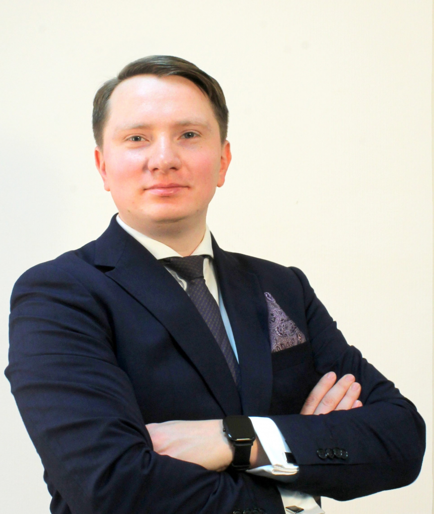 Колотов_ред.png Колотов_ред.png